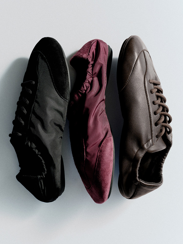 スエードナイロン バレエスニーカー